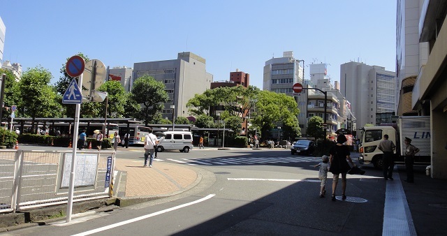 大森駅東口前のロータリー